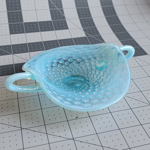Vintage Fenton Art Glass Blue Opalescent Hobnail Trinket Candy Dish w/ Handles - Picture 1 of 6